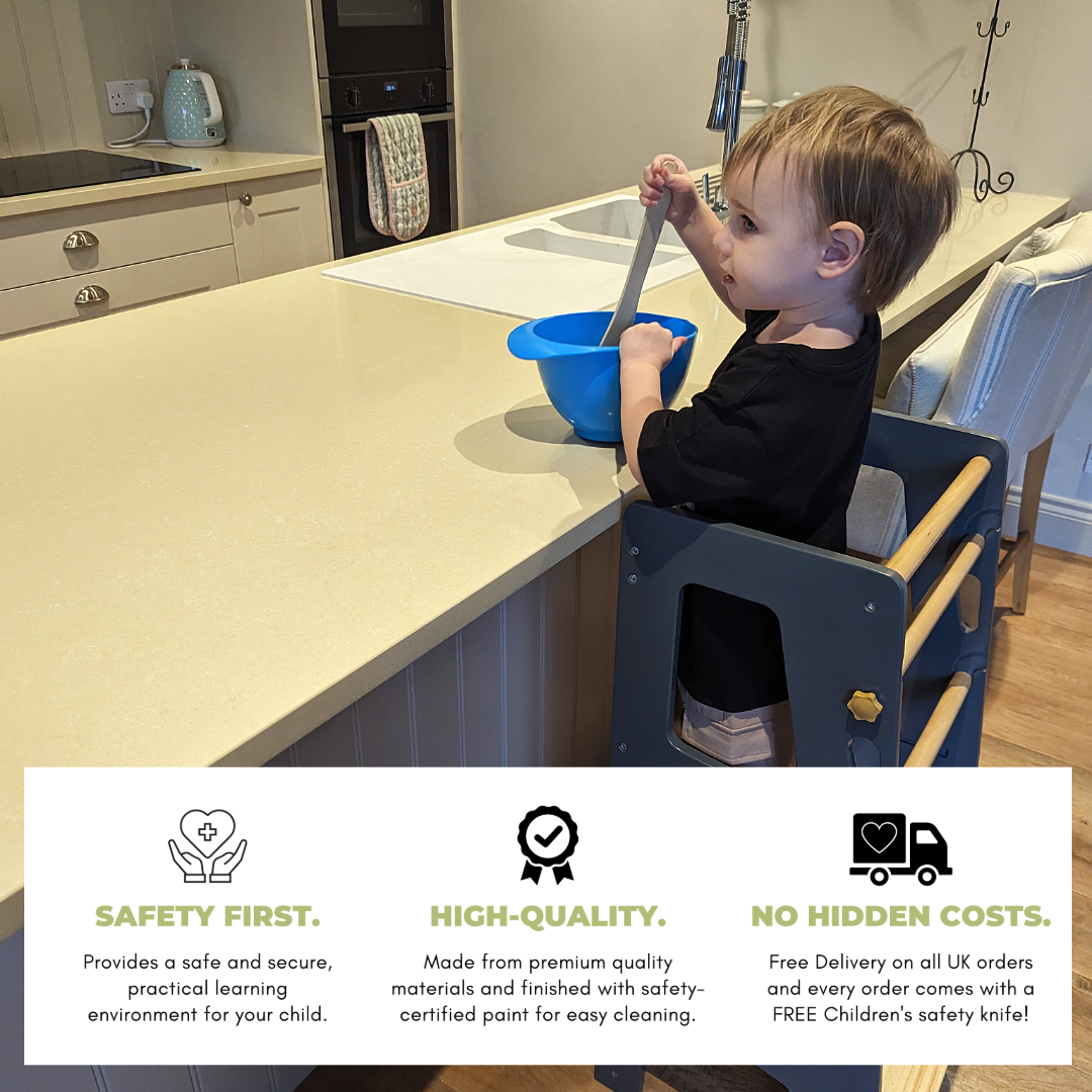 Learning tower with adjustable height and removable safety bars